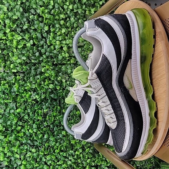 Nike Air Max 97 Running Sneaker Shoe Pure Platinum/Volt Size  7youth/8.5 Womens - Picture 4 of 10